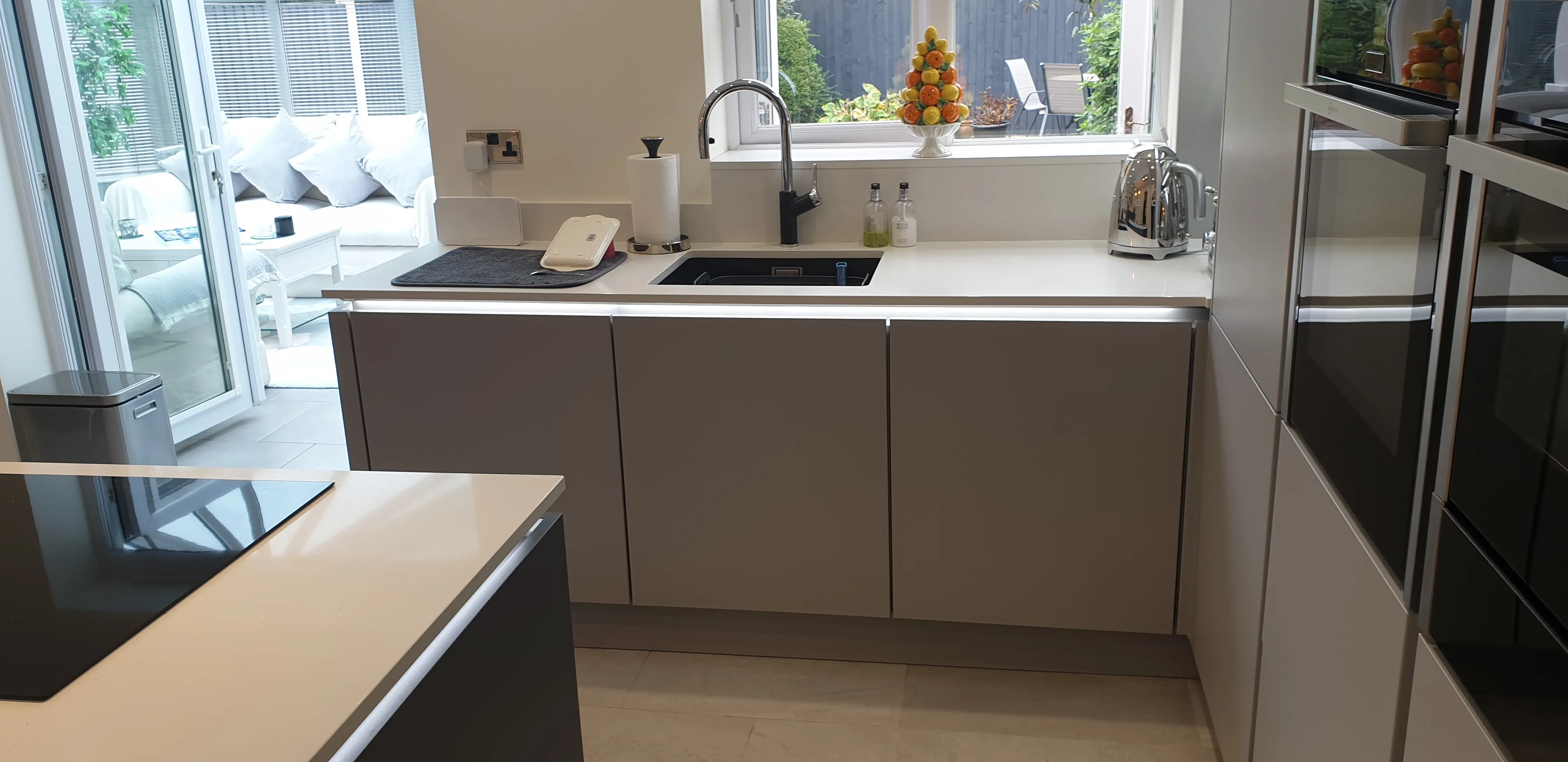 Grand Marble & Charcoal Kitchen, Knutsford, photo 6