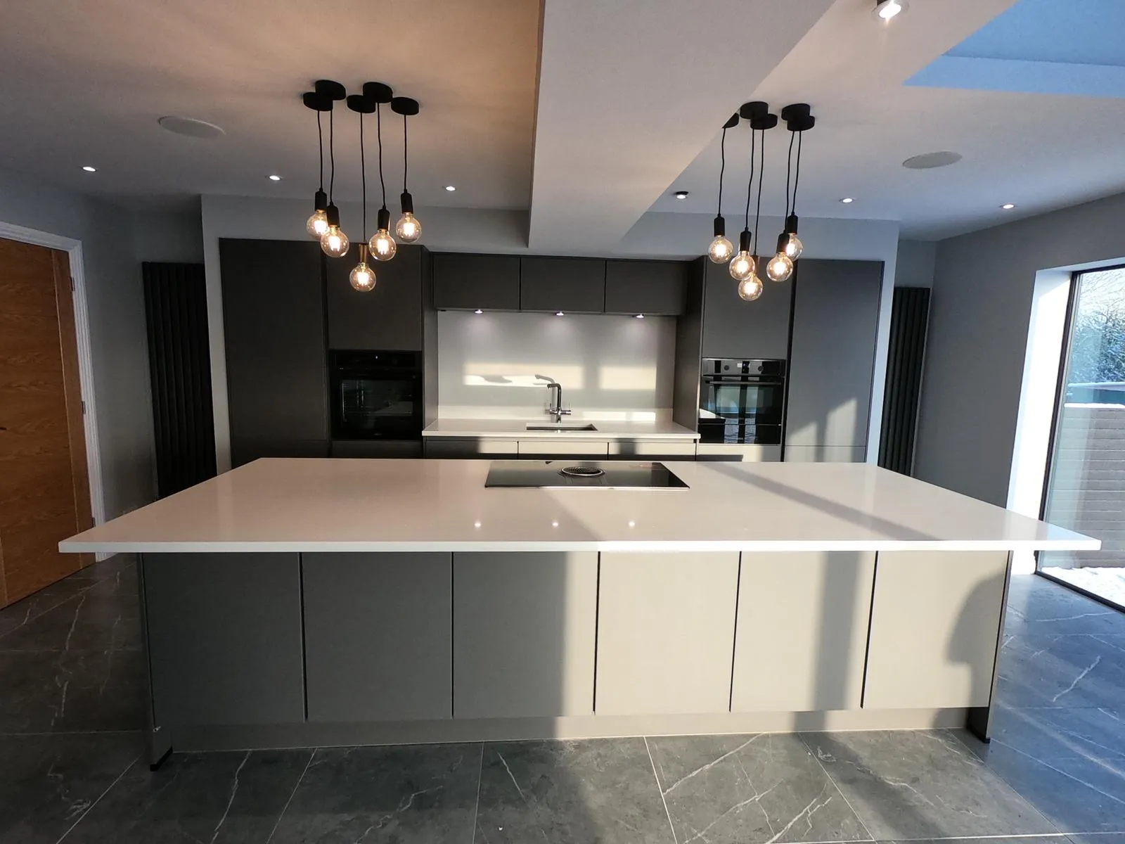 Monochrome Marble Island, Garstang, photo 11