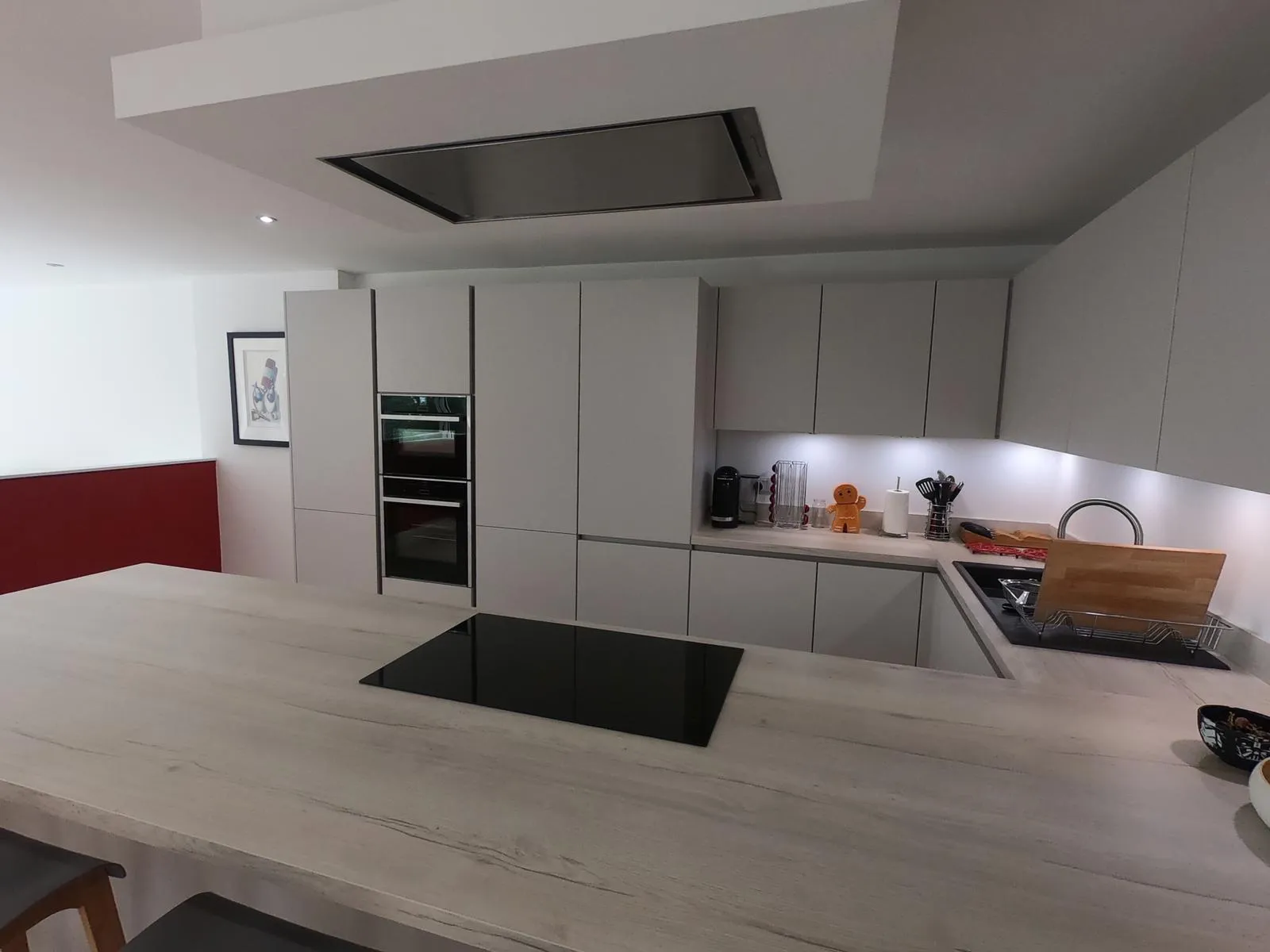 Luxe Wood Grain kitchen, Nobilia Sylt