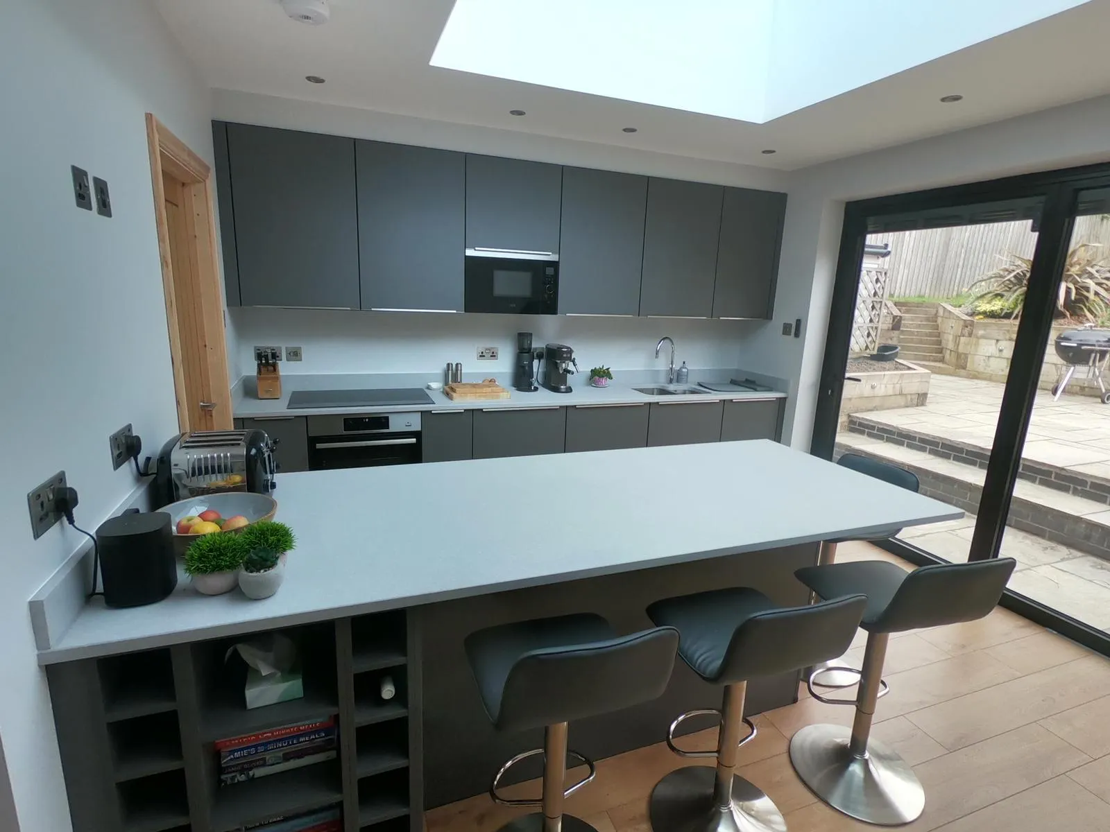 Cream Traditional Family Kitchen, Kirkham, photo 2
