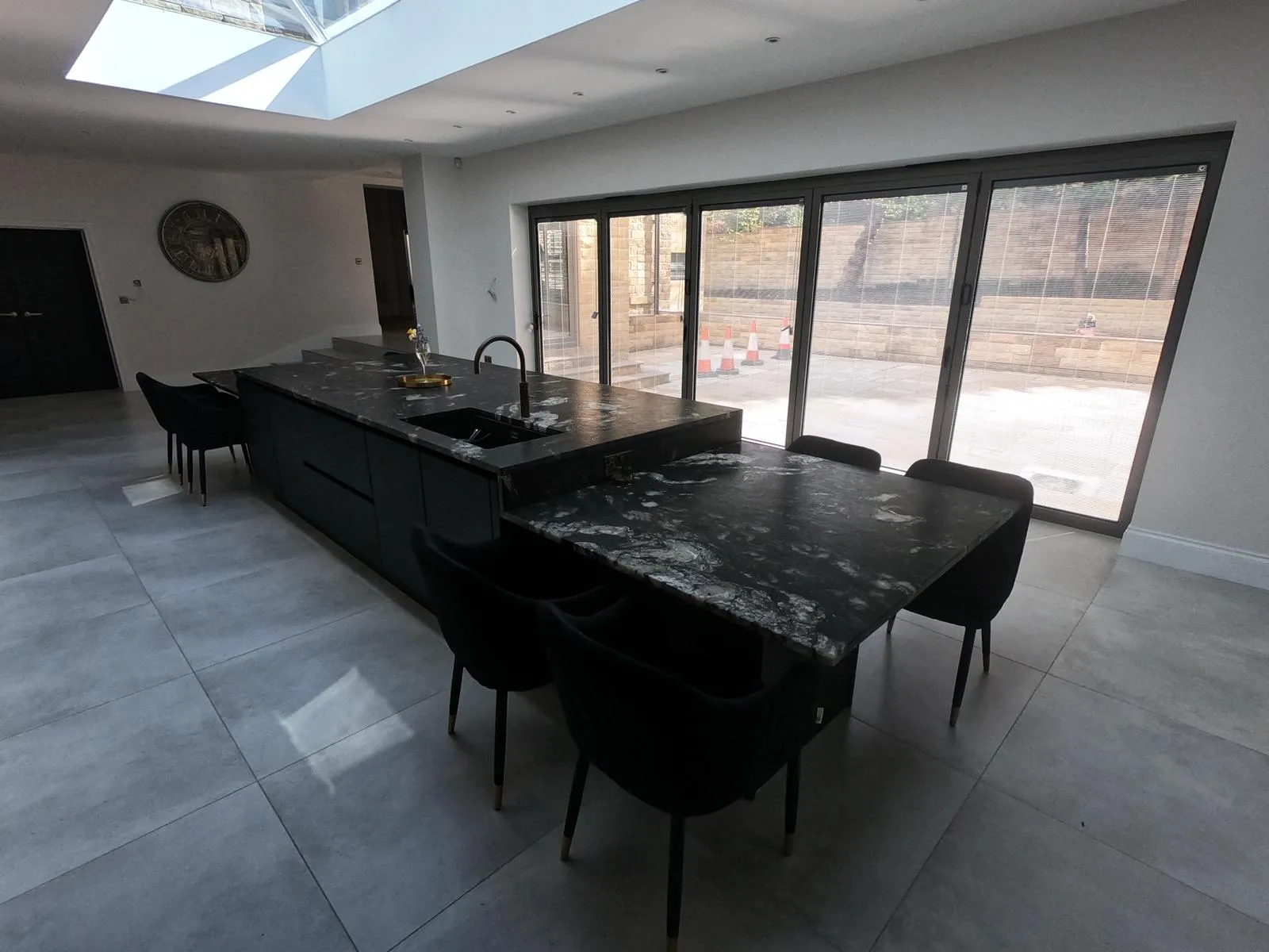 Slate Grey Handleless, Ormskirk, photo 3